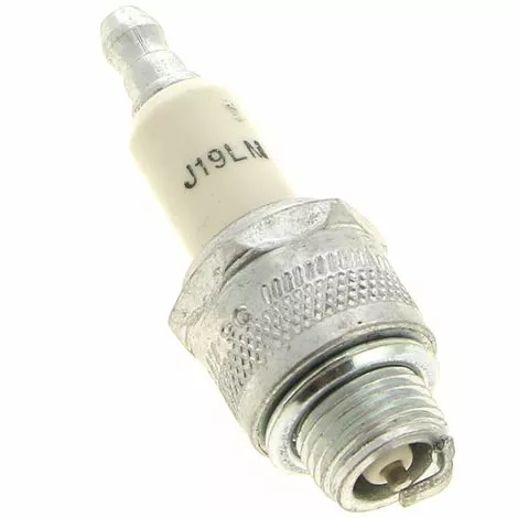 Bougie J19lm Pour Moteur De Tondeuse Ggp 3 Bougie J19lm Pour Moteur De Tondeuse Ggp