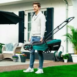 VONROC Tondeuse à Gazon 1300W – Largeur De Coupe De 32cm – Bac De Ramassage 30L Avec Indicateur De Remplissage – Hauteur De Coupe Réglable -Tondeuse Et Accessoires Boutique 29982911 4
